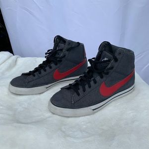 Nike Canvas Shoes